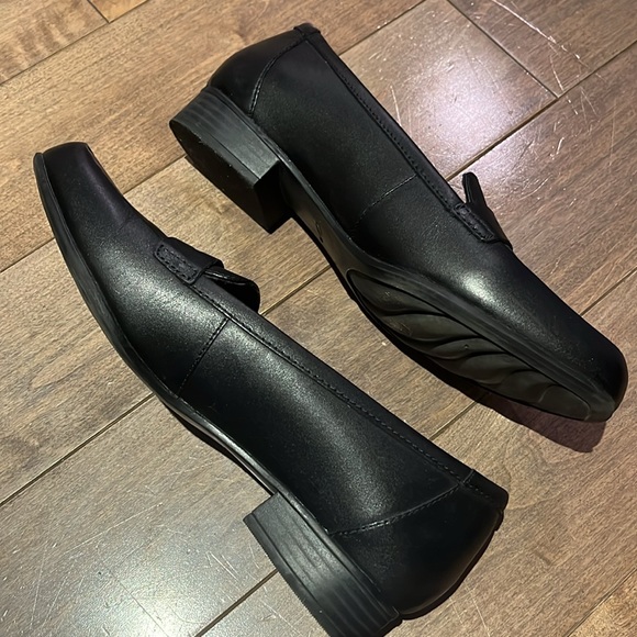 Clark’s classic loafers - Picture 5 of 5